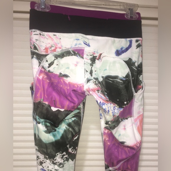 Lululemon Athletica Running Speed Tight III Leggings. Size 4. - Picture 15 of 17